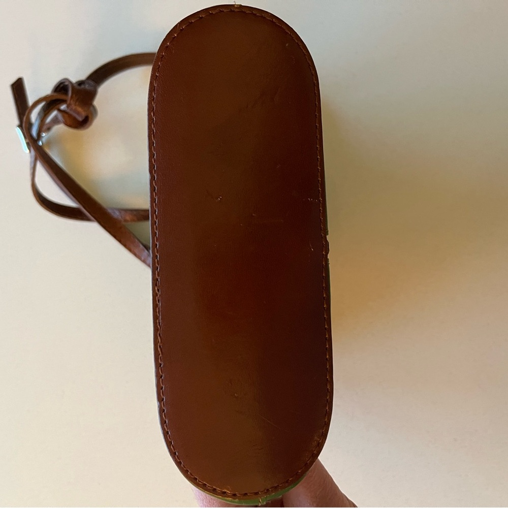 Vera Pelle Green and Brown Italian Leather Bag with Zipper Accent - Picture 6 of 9